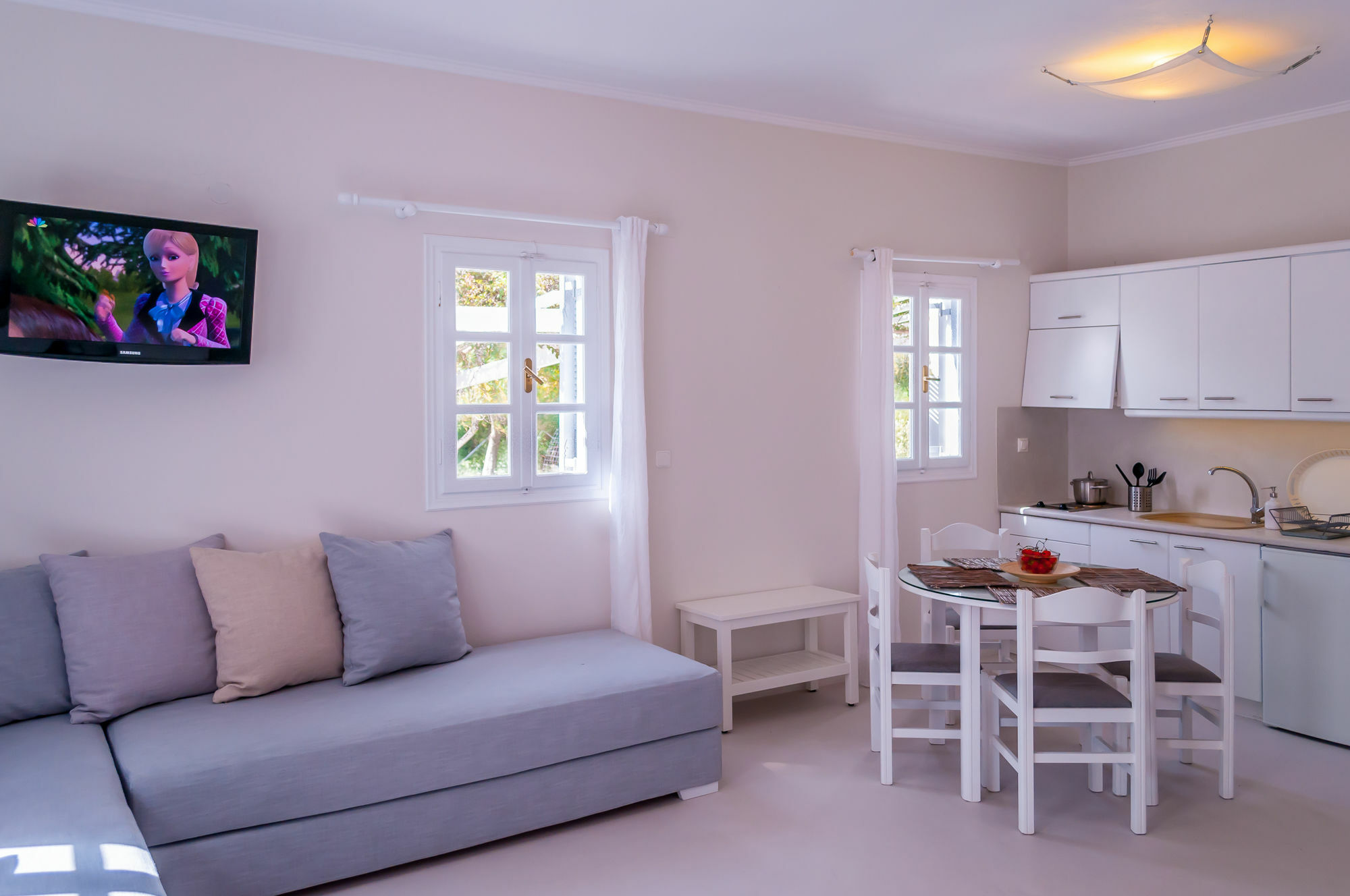 Milos Bay Suites Adamantas Eksteriør billede