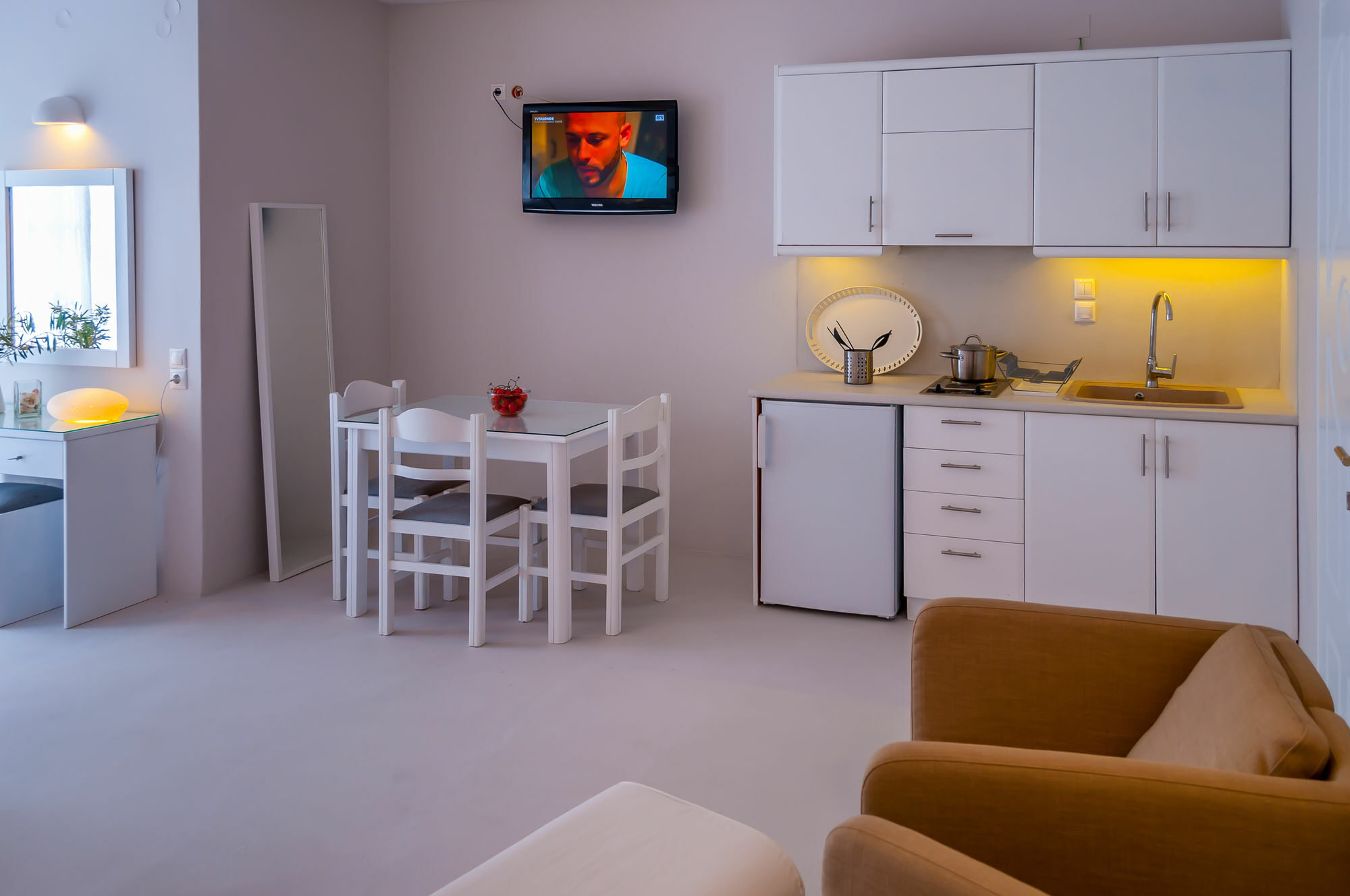 Milos Bay Suites Adamantas Eksteriør billede