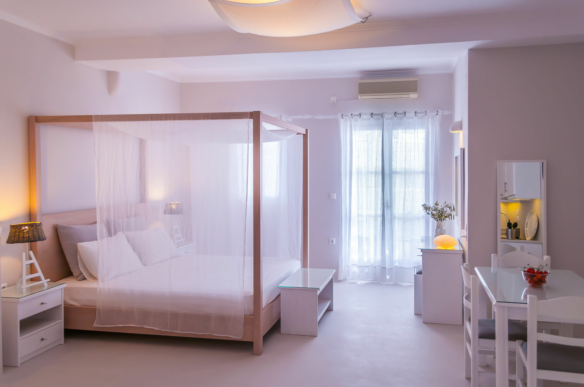 Milos Bay Suites Adamantas Eksteriør billede